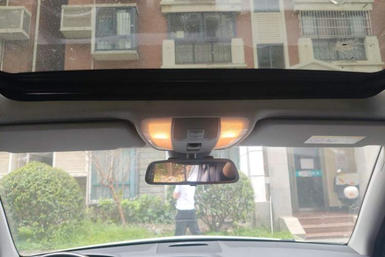 Used Mercedes-Benz GLK-Class 2014 GLK 260 4MATIC Dynamic Model
