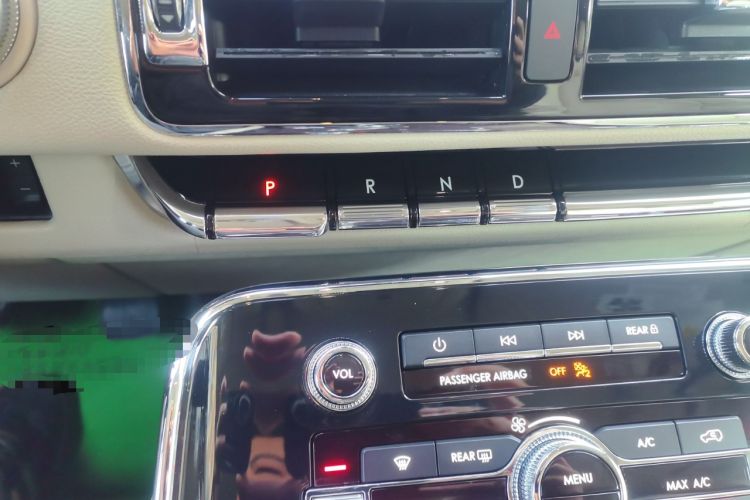 Used Lincoln Navigator 