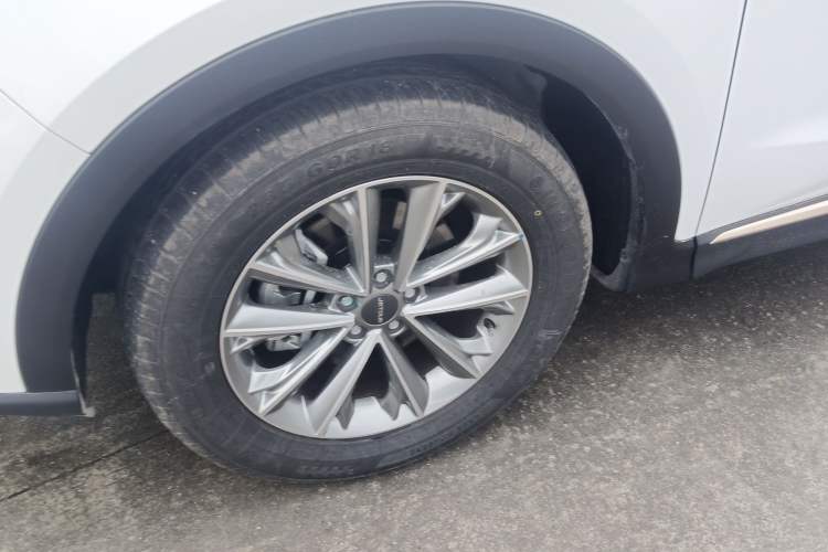 Used JETOUR X70 2025 1.5T DCT Zhenxiang Edition 5 Seats Left Front Wheel Hub