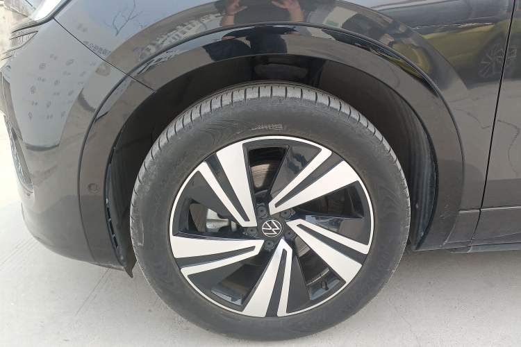 Used Volkswagen Tavendor 2023 380TSI Four-Wheel Drive R-Line Cruise Edition
