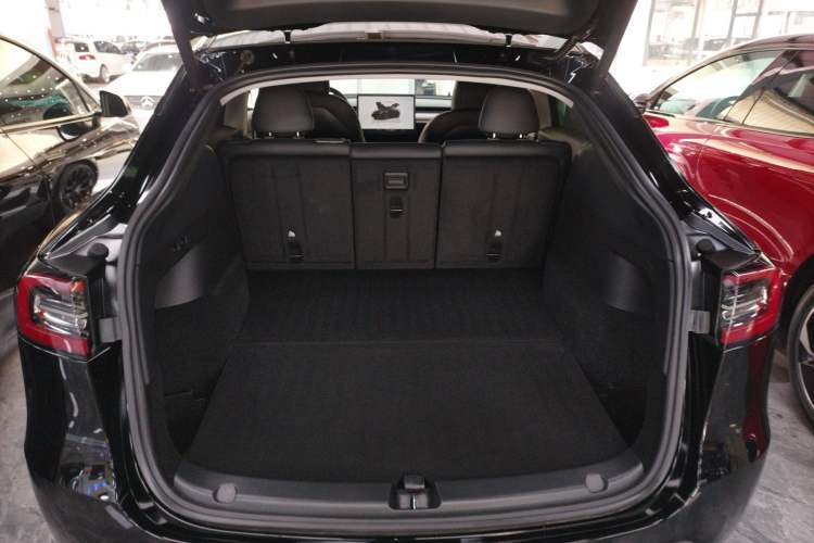 Used Tesla Model Y 2022 Rear-Wheel-Drive Version