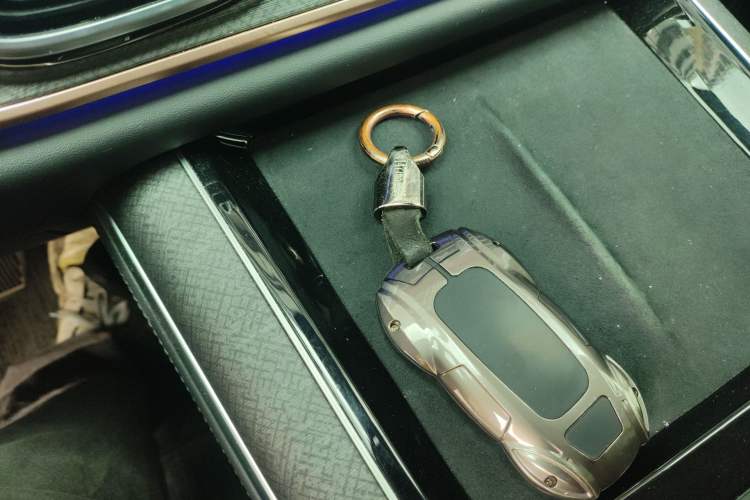 Used Chery Tiggo 9 2023 2.0T Dual-Clutch Two-Wheel Drive Leading Edition 5 Seats Vehicle Key