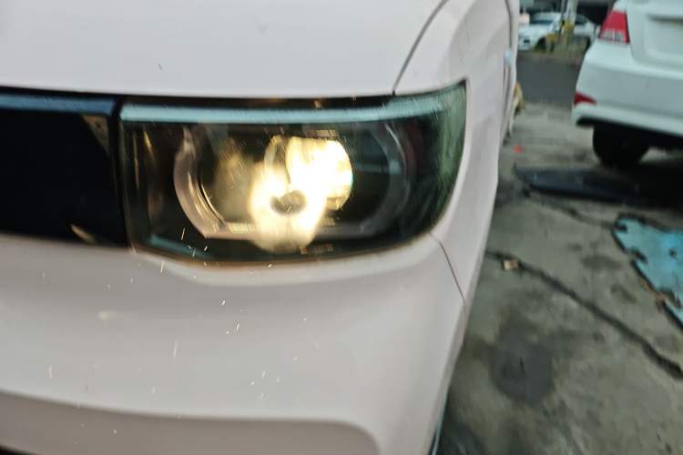 Used Wuling Hongguang MINIEV 2021 Macaron Fashion Model Lithium Iron Phosphate