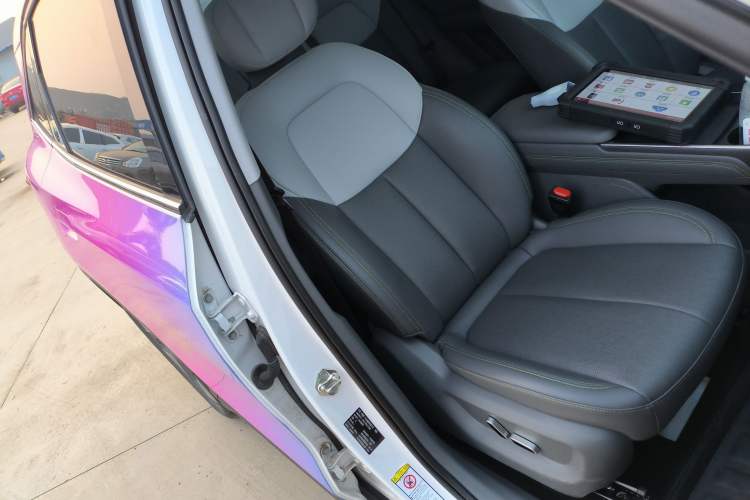 Used Bestune Yueyi 03 2025 565km Premium Edition
