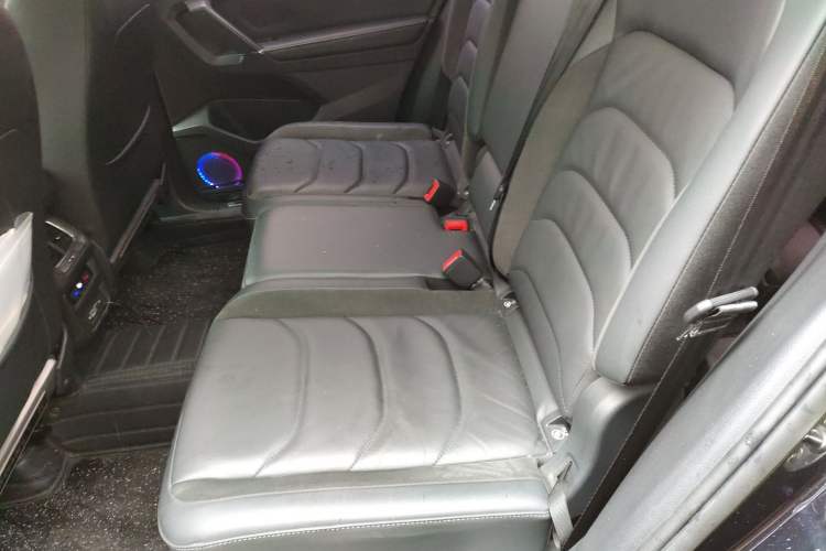 Used Volkswagen Tiguan L 2021 330TSI Automatic Two-Wheel Drive R-Line Enhanced Edition
