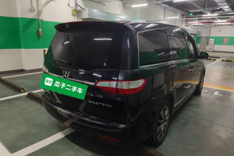 Used Luxgen MASTER CEO 2013 2.2T Executive Edition
