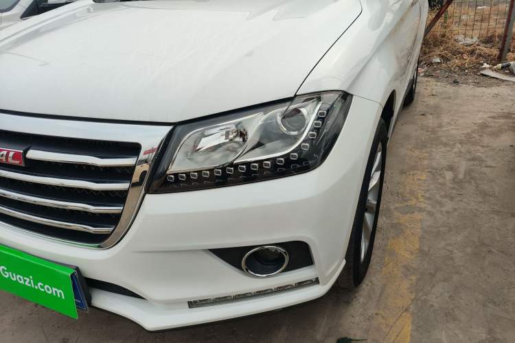 Used Haval H2 2017 Red-Label 1.5T Manual Two-Wheel Drive Comfort Model