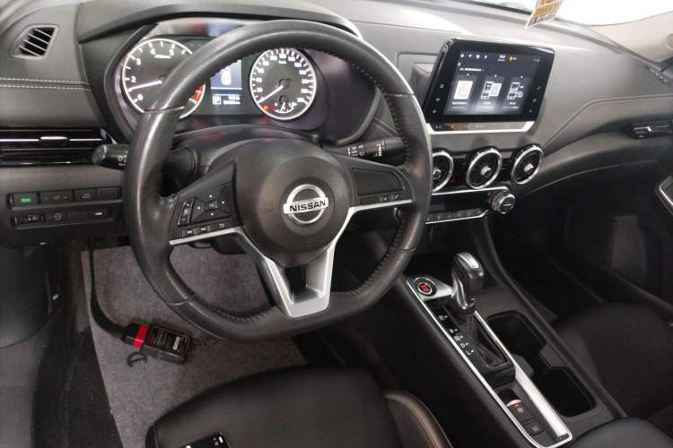 Used Nissan Sylphy 2022 1.6L XL CVT Enjoyment Edition Center Console