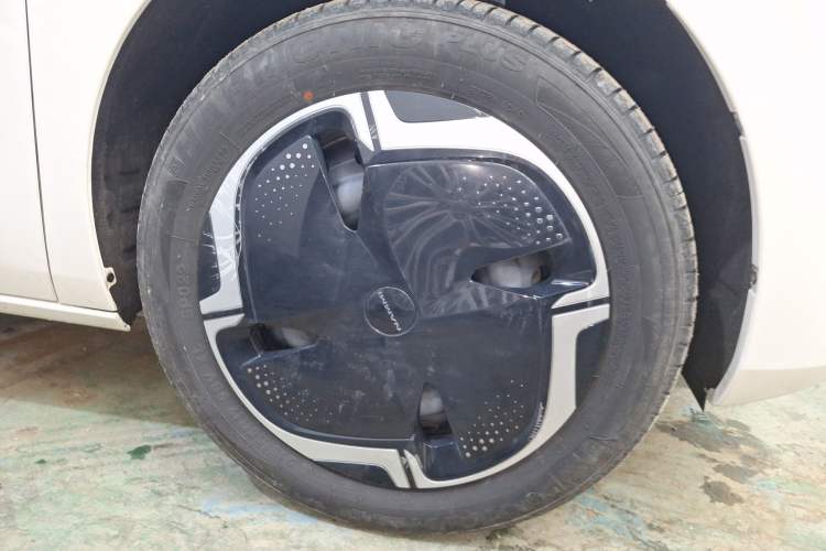 Used Dongfeng NAMMI 01 2024 330 Plus Smart+