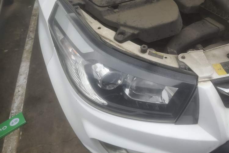 Used HYOSOW S3 2014 1.5L Comfort Version China IV Emission Standard