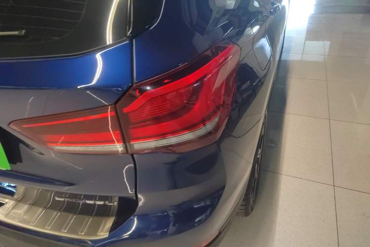 Used BMW X1 2020 sDrive25Li Leading Model
