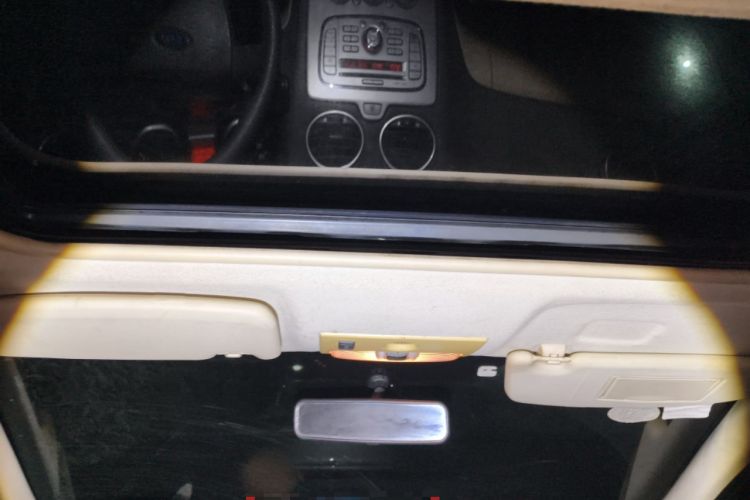 Used Ford Focus 2011 Sedan 1.8L Manual Comfort Model
