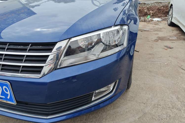 Used Volkswagen Gran Lavida 2013 1.4 TSI Automatic Comfort Model