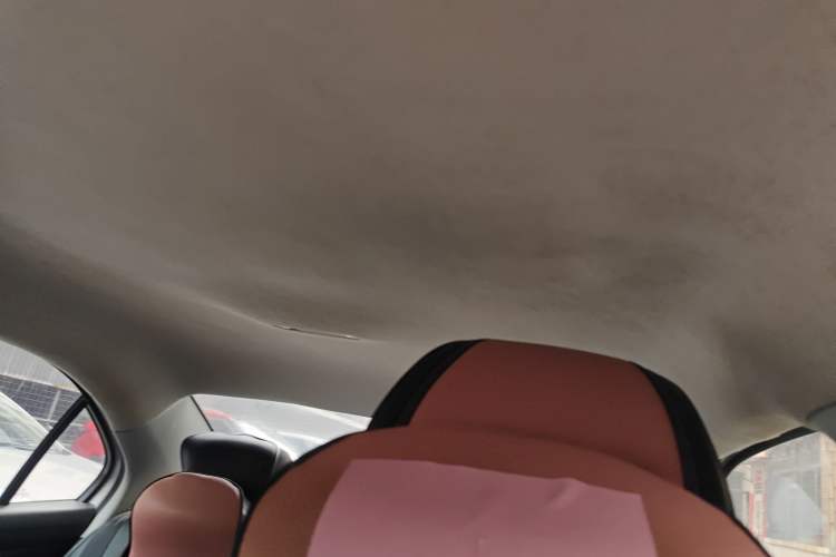 Used Volkswagen Jetta 2017 1.5L Manual Fashion Edition