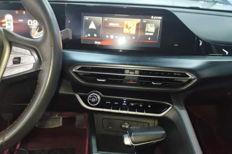 Used CHANGAN Eado 2020 PLUS Blue Whale NE 1.4T GDI DCT Flagship Model Audio And AC Panel