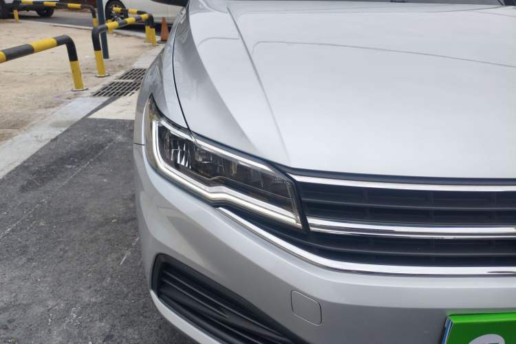 Used Volkswagen Bora 2021 1.5L Manual Fashion Smart Connect Edition