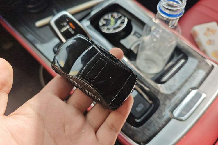 Used Dongfeng Aeolus Yixuan MAX 2021 1.5T Ultra-Stylish Trendsetter Edition