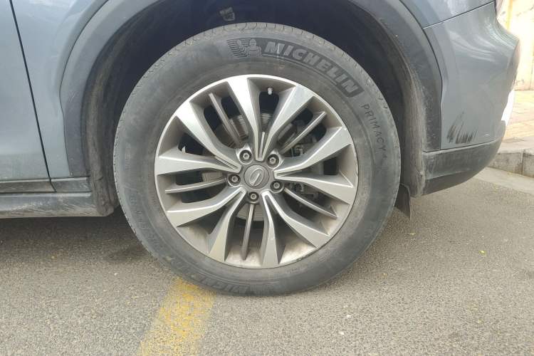 Used GAC Trumpchi GS8 2017 320T Two-Wheel Drive Luxury Smart Connectivity Version (7 Seats)
