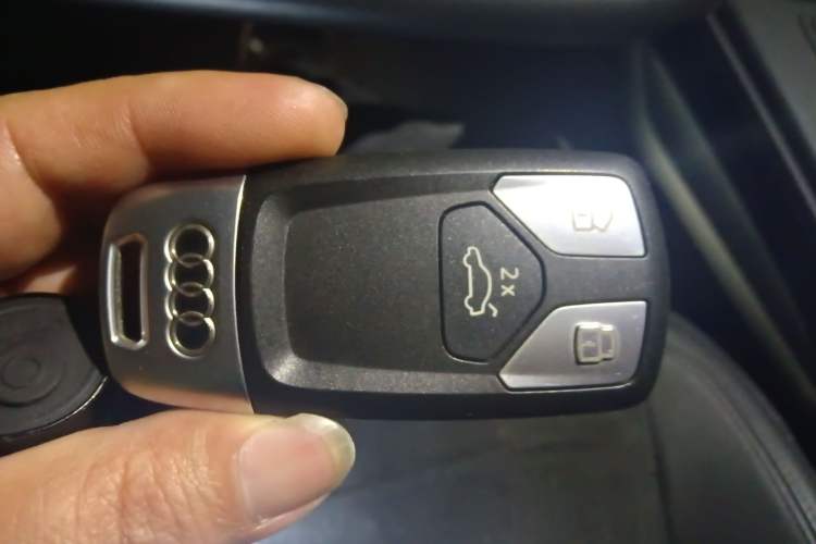 Used Audi A4L 2019 45 TFSI quattro Individual Sport Edition China V
