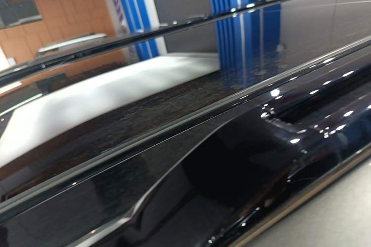 Used Land Rover Defender 2025 110 3.0T P400 – Dynamic HSE Roof