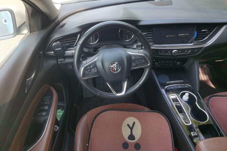 Used Buick Regal 2020 552T Luxury Version
