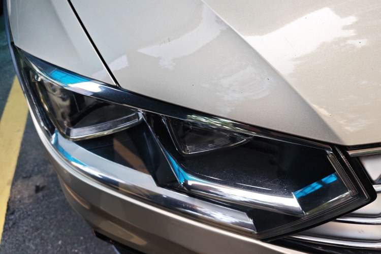 Used Volkswagen C-TREK 2017 230TSI DSG Comfort Version
