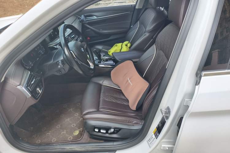 Used BMW 5 Series New Energy 2020 Mileage Upgrade Version 530Le Pioneer Edition Left Front Seat