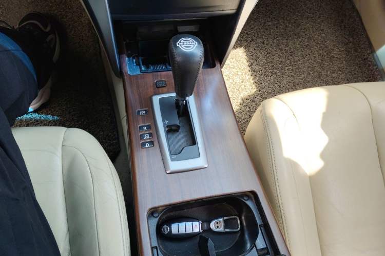 Used Nissan Teana 2010 2.5L XL Anniversary Edition
