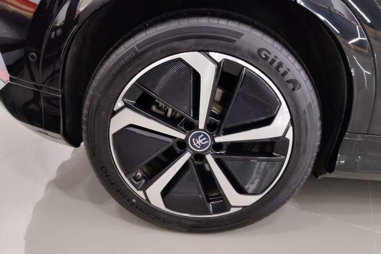 Used BYD Song L EV 2025 Intelligent Driving Version 662 km LiDAR Excellence Edition