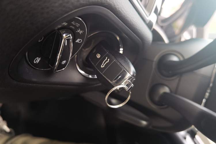 Used Porsche Macan 2017 Macan S 3.0T Vehicle Key