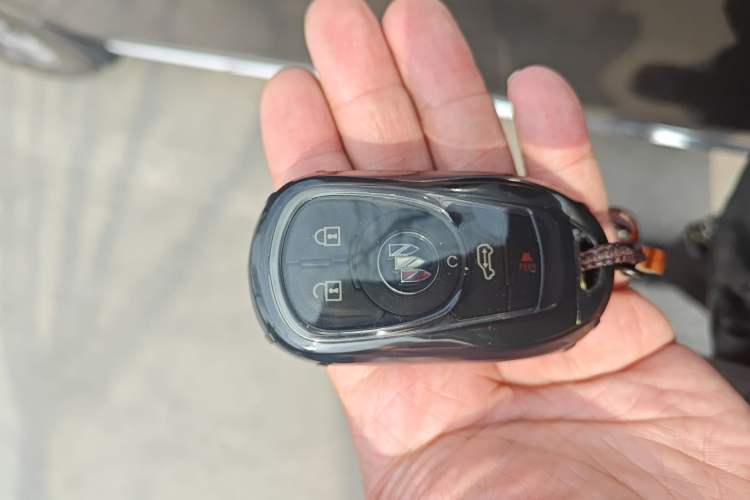 Used Buick GL8 2023 Land Executive Class 652T Luxury Model
