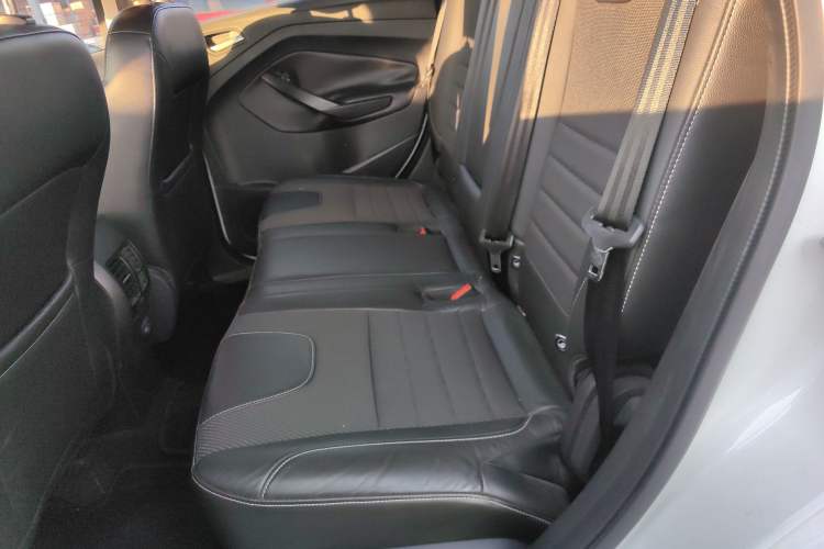 Used Ford Kuga 2015 1.5L GTDi Two-Wheel Drive Fashion Edition