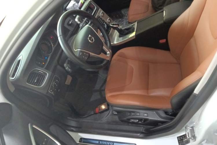 Used Volvo S60 2019 S60L Facelift T5 Intelligent Advanced Edition