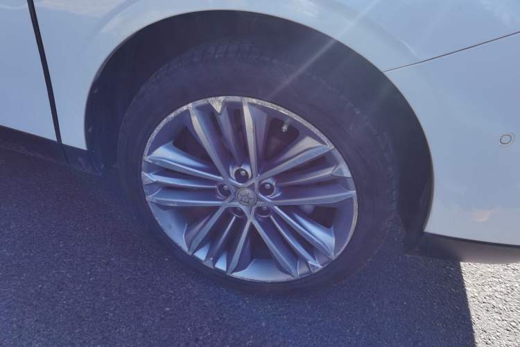 Used Venucia T90 2020 2.0L CVT Smart Connect & Drive Edition