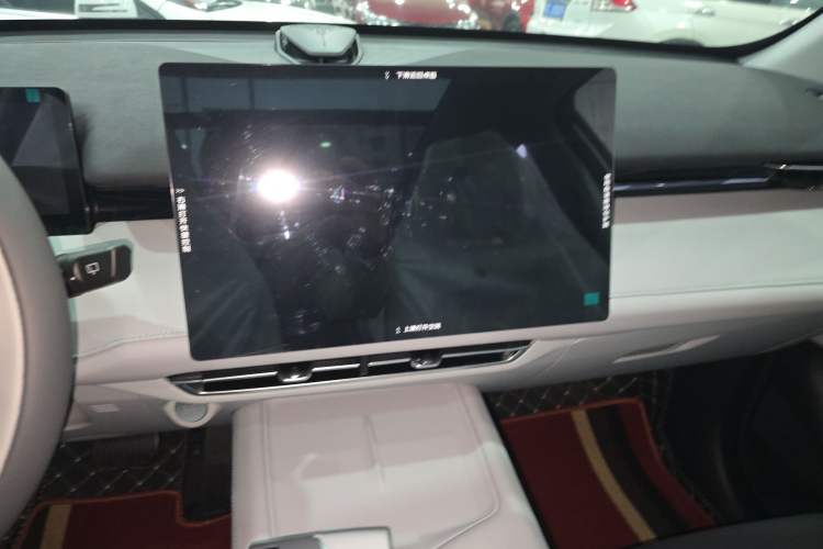 Used CHANGAN UNI-Z 2025 1.5T Luxury Version
