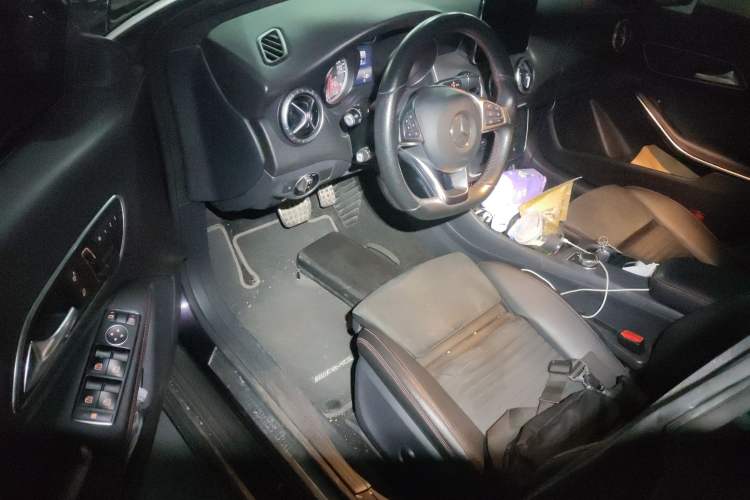 Used Mercedes-Benz CLA 2015 CLA 220 4MATIC Driver Seat