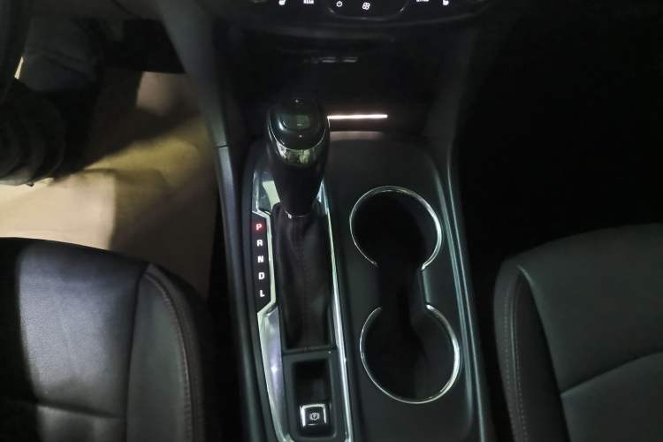 Used Chevrolet Equinox 2018 Redline 550T Automatic All-Wheel-Drive RS Edition
