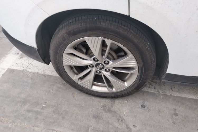 Used Bestune NAT 2021 Ride-Hailing Version Right Rear Wheel Hub