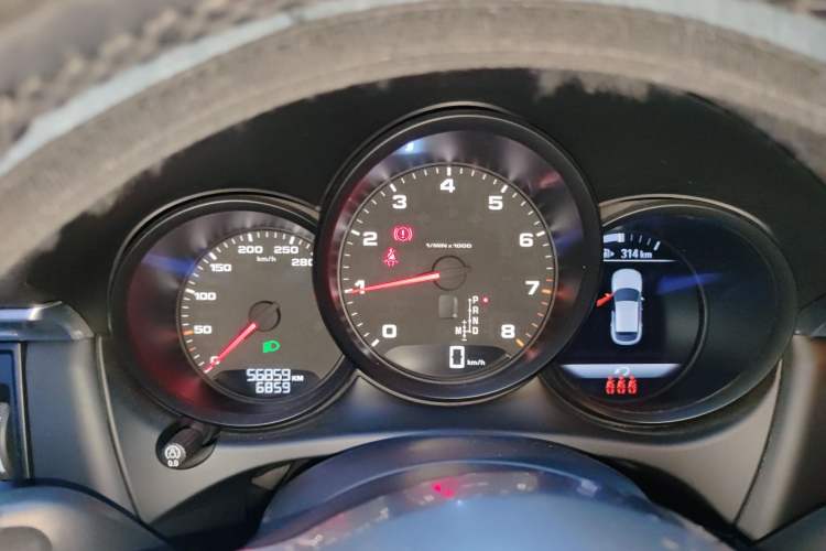 Used Porsche Macan 2020 Macan 2.0T