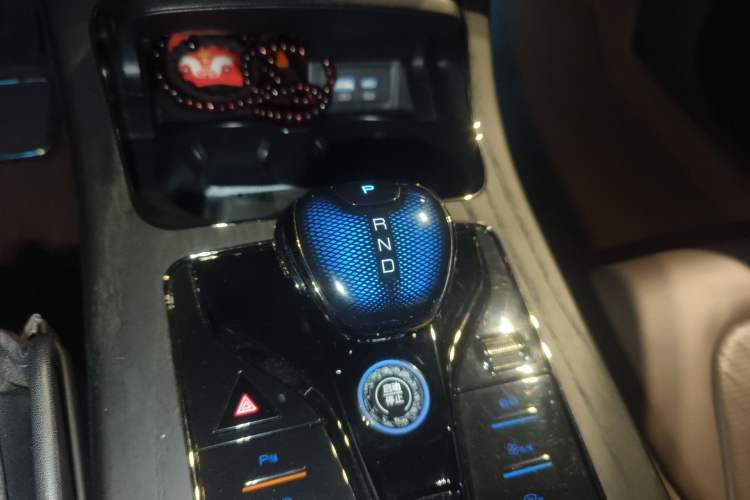 Used BYD Han 2022 DM-i 121KM Prestige Model Gear Lever