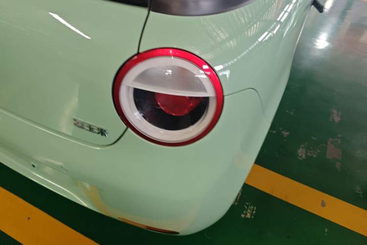 Used CHANGAN NEVO Lumin 2022 155 km – Refreshingly Sweet Edition Right Rear Taillight