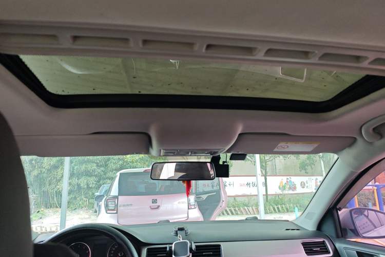 Used Volkswagen Santana 2015 Haval H6 1.6L Automatic Comfort Model