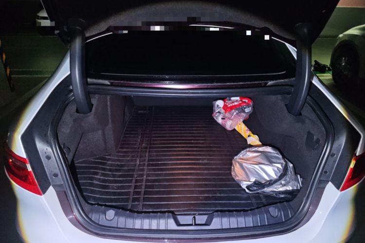 Used Jaguar XFL 2018 XFL 2.0T 250 PS Premium Edition Trunk