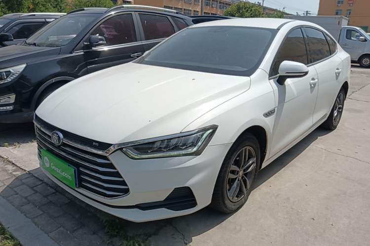 Used BYD Qin Pro 2020 Beyond Edition 1.5TI Automatic Prestige Version Guazi used car, China used car export, Used car for sale, Used cars, Cheapest cars for sale