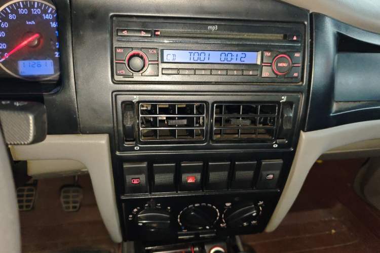 Used Volkswagen Santana Vista 2008 1.8L Manual Sishang Model