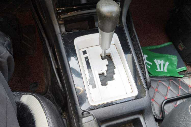 Used Mitsubishi Lancer EX 2012 Classic 1.8L CVT Black-and-White Edition
