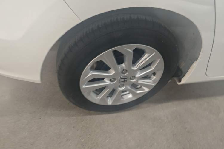 Used Honda Fit 2018 1.5L CVT Comfort Sunroof Version