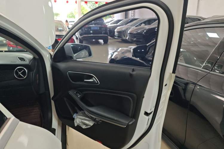 Used Mercedes-Benz GLA 2017 GLA 200 Sport Edition
