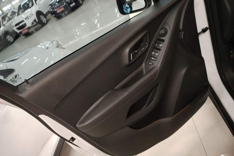 Used Chevrolet Trax 2014 1.4T Automatic Two-Wheel Drive Comfort Version