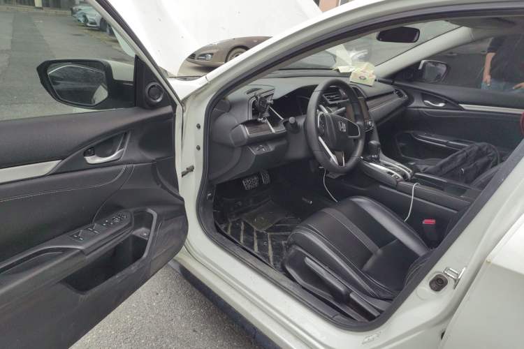 Used Honda Civic 2019 220TURBO CVT Dynamic Edition China VI Emission Standard